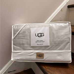 UGG Sheet Set